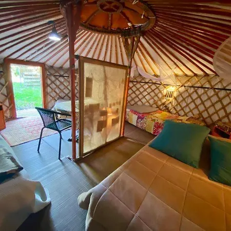 La Yourte Du Jardin Cache Luxury tent